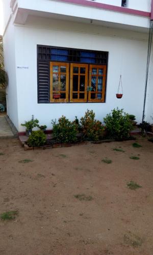 Exteriér nebo vchod ubytování Beach Guest House Addalaichenai