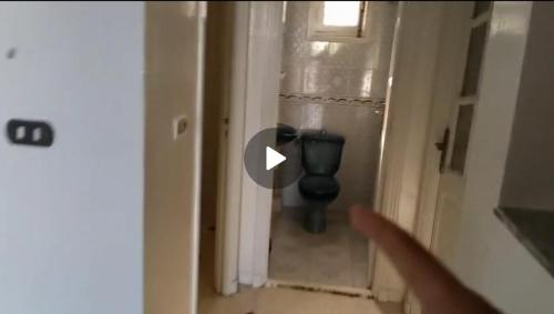 Koupelna v ubytování Stunning Sea & Mountain View Duplex in Hammam Lif