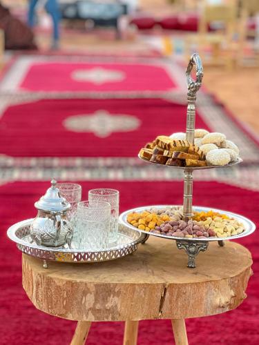 Essen in der Zelt-Lodge oder in der Nähe