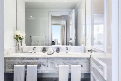 Koupelna v ubytování Westpac Hotel & Suites - Westbay Doha