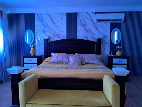 Postel nebo postele na pokoji v ubytování Residencial Jovanny 1