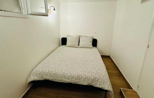2-bedrooms apart near the Eiffel Tower