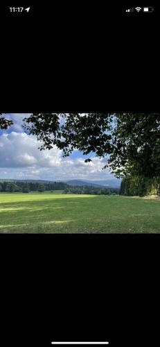 Útulná maringotka v srdci Šumavy