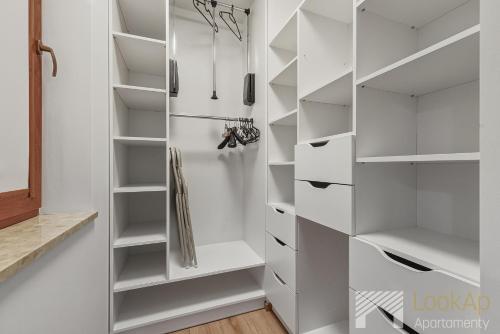 Koupelna v ubytování Nowa Praga by LookAp - darmowy parking!