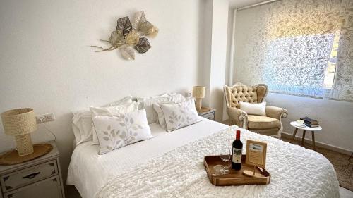 Кровать или кровати в номере Relax And Calm in the Sea by Deihu Experiences