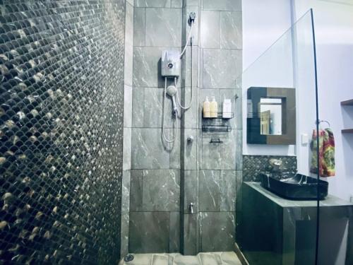 Ένα μπάνιο στο Casa de Congos