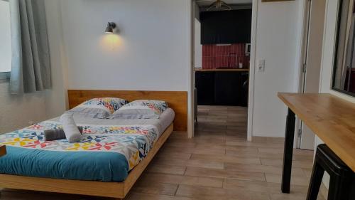 Marius, 3 ch, parking, Tram Croix d'argent au pied, Sleep-in-Montpellier