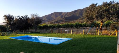 Fotografie z fotogalerie ubytování Hermosas cabañas nuevas en un campo de limones v destinaci Olmué