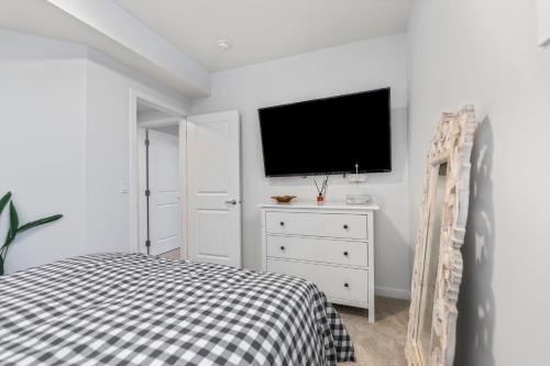 Gallery image of Cozy 2-Bed 1 Bath Entire Place in Calgary