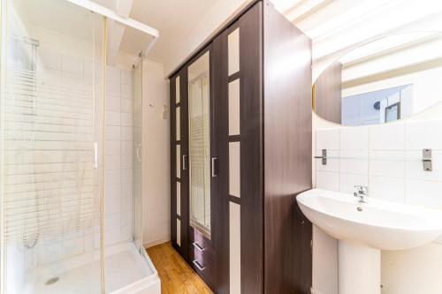 Koupelna v ubytování Le MEZZA - Wifi - Netflix - Centre Ville - Métro - Tram