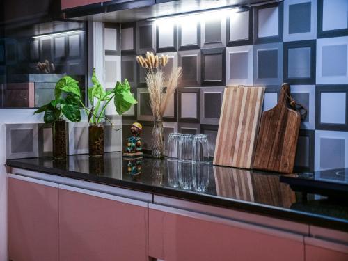 Gallery image of Cherry Blossom Hideaway Elegant 3BHK Cozy Ambience With Pool in Dabolim