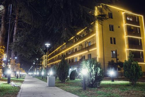 Το κτήριο όπου στεγάζεται  το διαμέρισμα