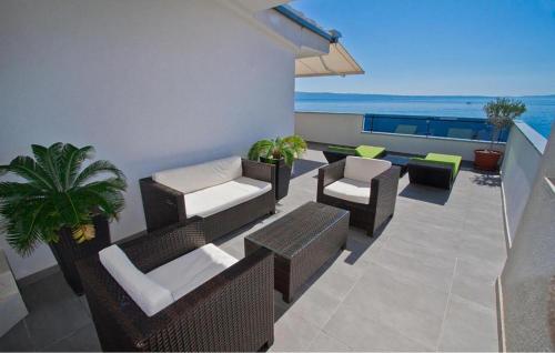 Χώρος καθιστικού στο Cozy Home In Podstrana