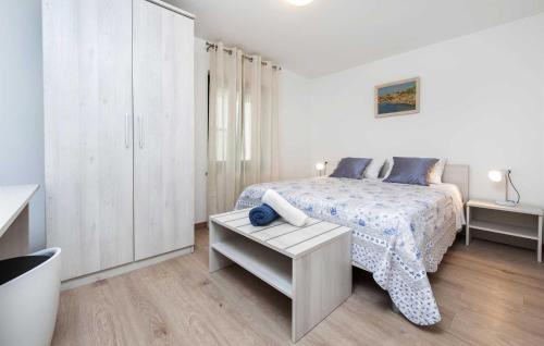 Cozy Apartment In Rovinj With Wifi