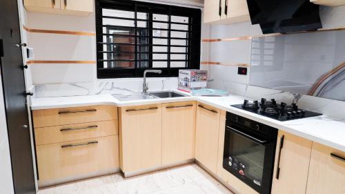 Nhà bếp/bếp nhỏ tại DAV Hills