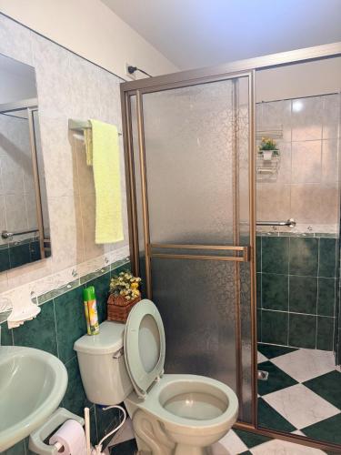 Vannituba majutusasutuses Casa en Urrao Antioquía