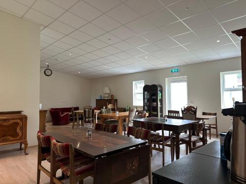 Posezení v ubytování Studlagil INN Hostel