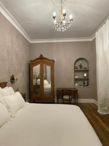 Gallery image of House of Mailly in Châtellerault