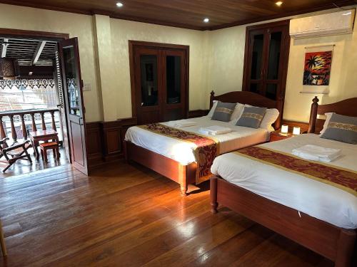 RainForest Guest Lodge