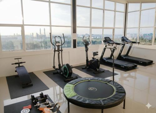 Fitness centrum a/nebo fitness zařízení v ubytování The Arroz Residence, Amata city, Chonburi