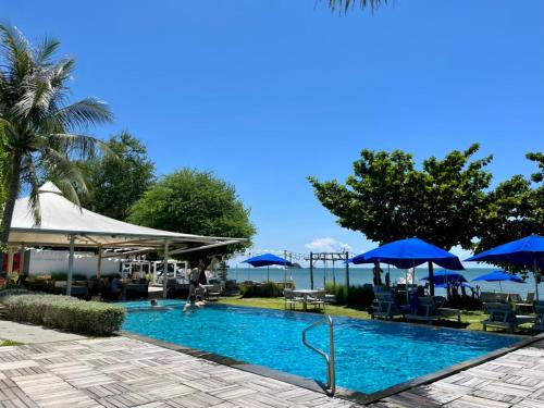 Bazén v ubytování Sanae Beach Hua Hin nebo v jeho okolí