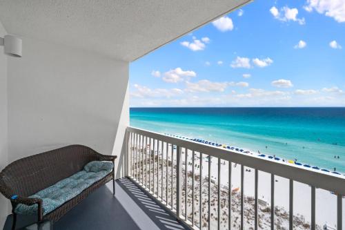 Pelican Beach Resort by Colasan photo 171