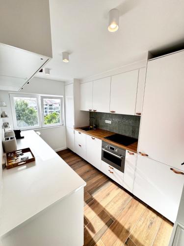 Cascais Parkview Apartment near the Sea - 4 beds