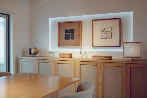 ACOE FUYU HATSUDAI I Re-design 2BR Modish Home in Shinjuku