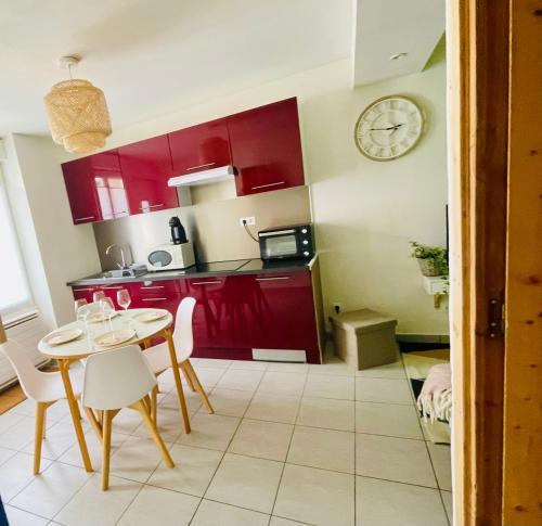 Küche/Küchenzeile in der Unterkunft Le Siesskass