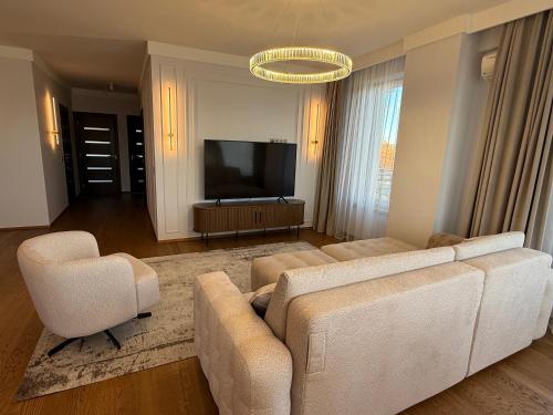 Luxury Oasis in the Heart of the City