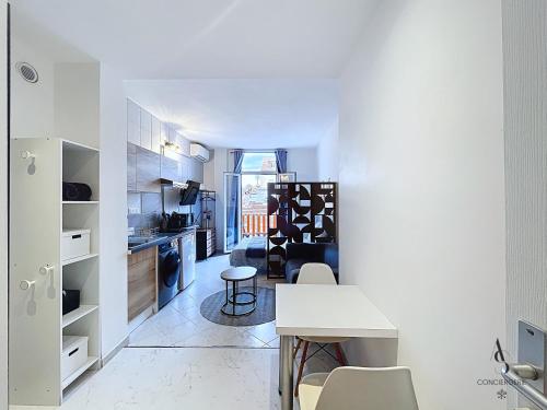 L'horloge I - Studio - 15 min Palais - Cannes