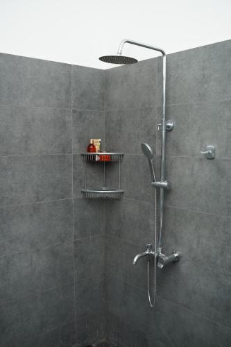 Ένα μπάνιο στο Meadow Villa