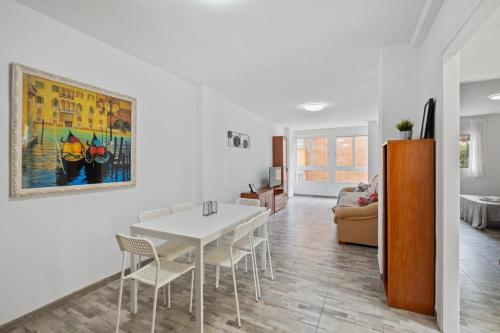 Piso de 3 habitaciones en Malaga
