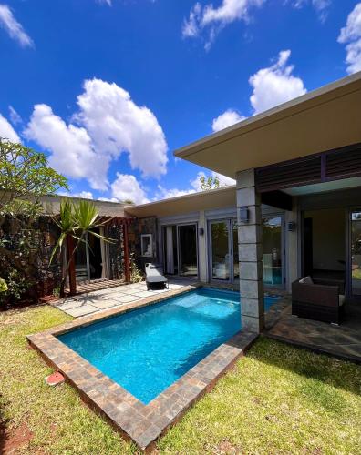 Villa Athena at Grand Baie with private pool