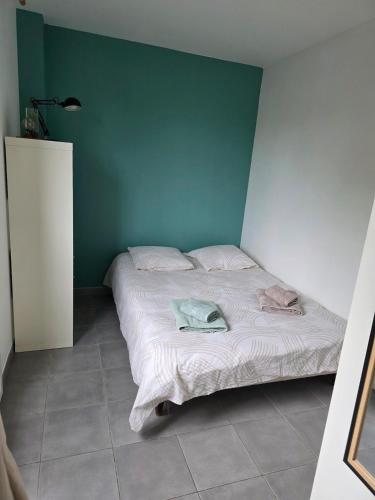 Jolie appartement T2 avec mer à proximité