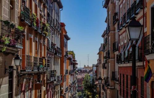 Fee4Me. Amazing apartment in the heart of Lavapies