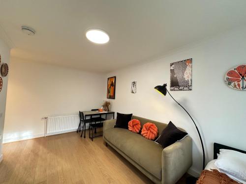 Stylish One Bedroom Apartment photo 11