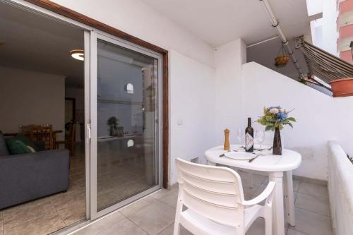 Las Floritas 33 - One Bed