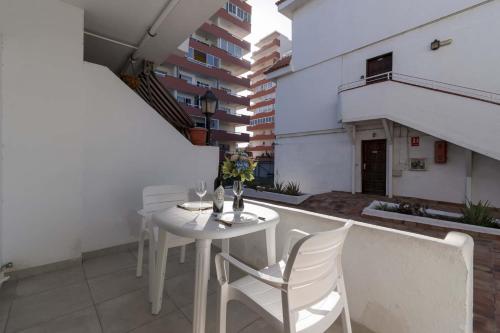 Las Floritas 33 - One Bed