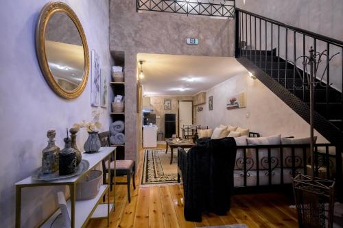 Home B64