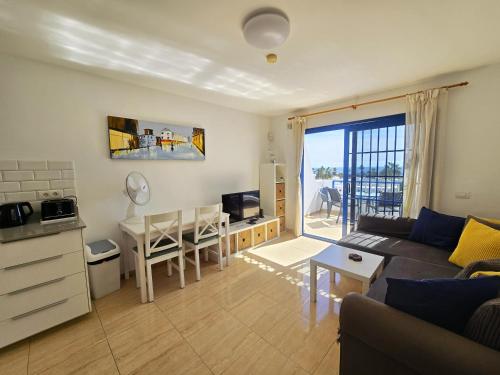 Sea view Atalaya Complex central Puerto del Carmen