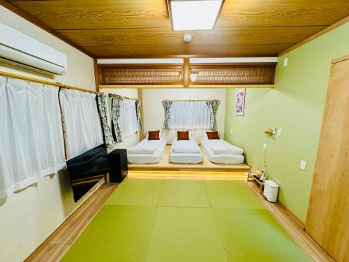 HANA Kyobashi 3-4-5F can accommodate 10 people BBQ terrace JR Airport direct to Kyobashi Station 3-5 minutes from the station