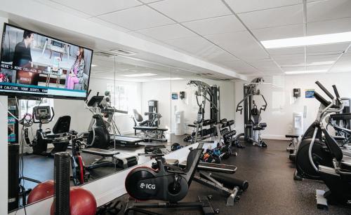 Γυμναστήριο ή/και όργανα γυμναστικής στο Luxury Boca Stay - Pool, Hot Tub & Intracoastal