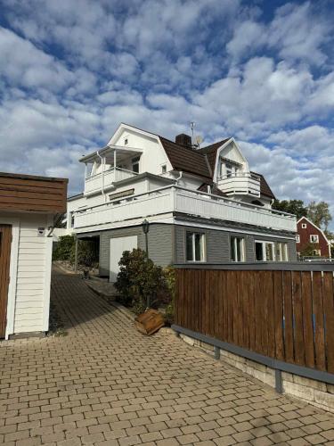 Fotografie z fotogalerie ubytování Beautiful 5 bedroom house v destinaci Oskarshamn