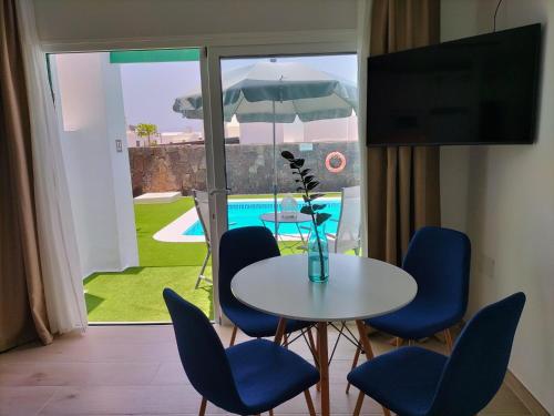 Casa Dante, Apartamentos Las Palmeras III