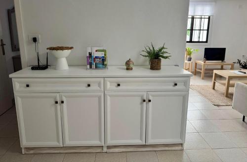 Μια τηλεόραση ή/και κέντρο ψυχαγωγίας στο Mirador 1 - Mirador El Paso