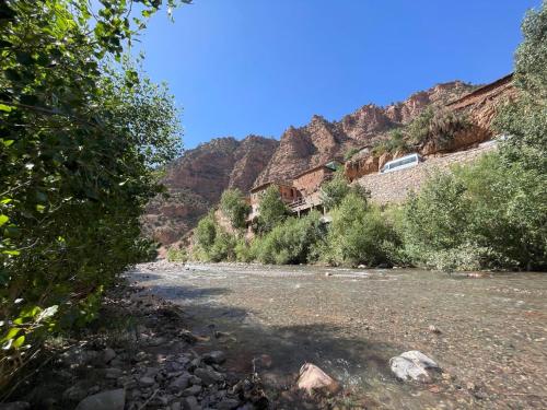 Paisaje cerca de esta posada u hostería