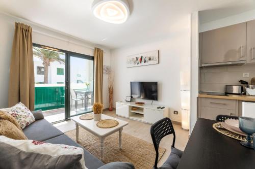 Sunny Escape - Relax y Comodidad en Puerto del Carmen