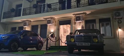 Το κτήριο όπου στεγάζεται  το ξενοδοχείο διαμερισμάτων