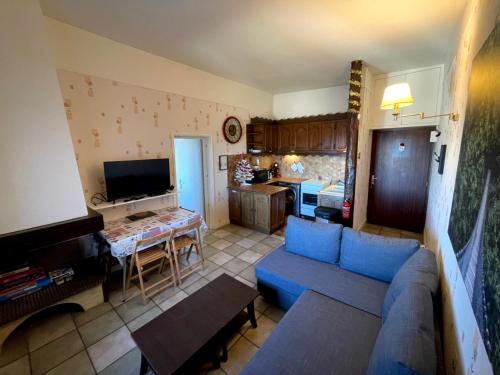 Kuchyň nebo kuchyňský kout v ubytování Appartement familial 4 personnes plus 1 bébé